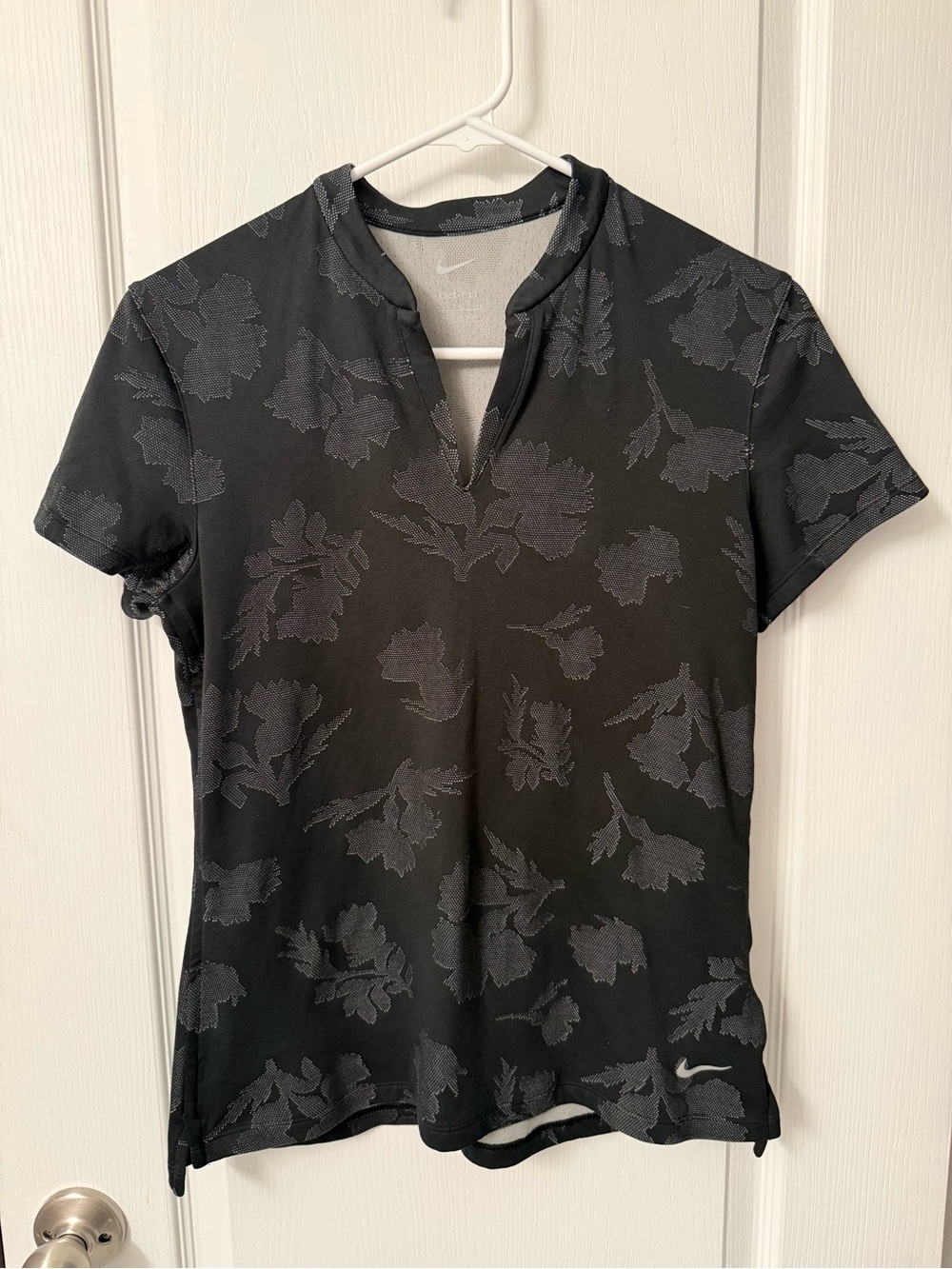 Nike Black Floral Short Sleeve V-Slit Performance Shirt